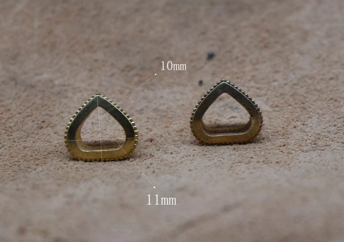pair of High Quality japanese sword Shitodome for tachi or handachi kashira