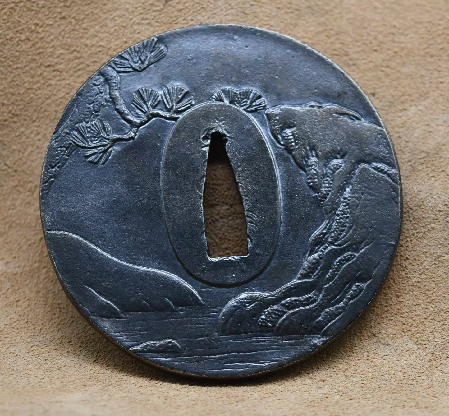 High Quality tsuba (lion) for japanese sword Katana wakizashi(not for tanto)