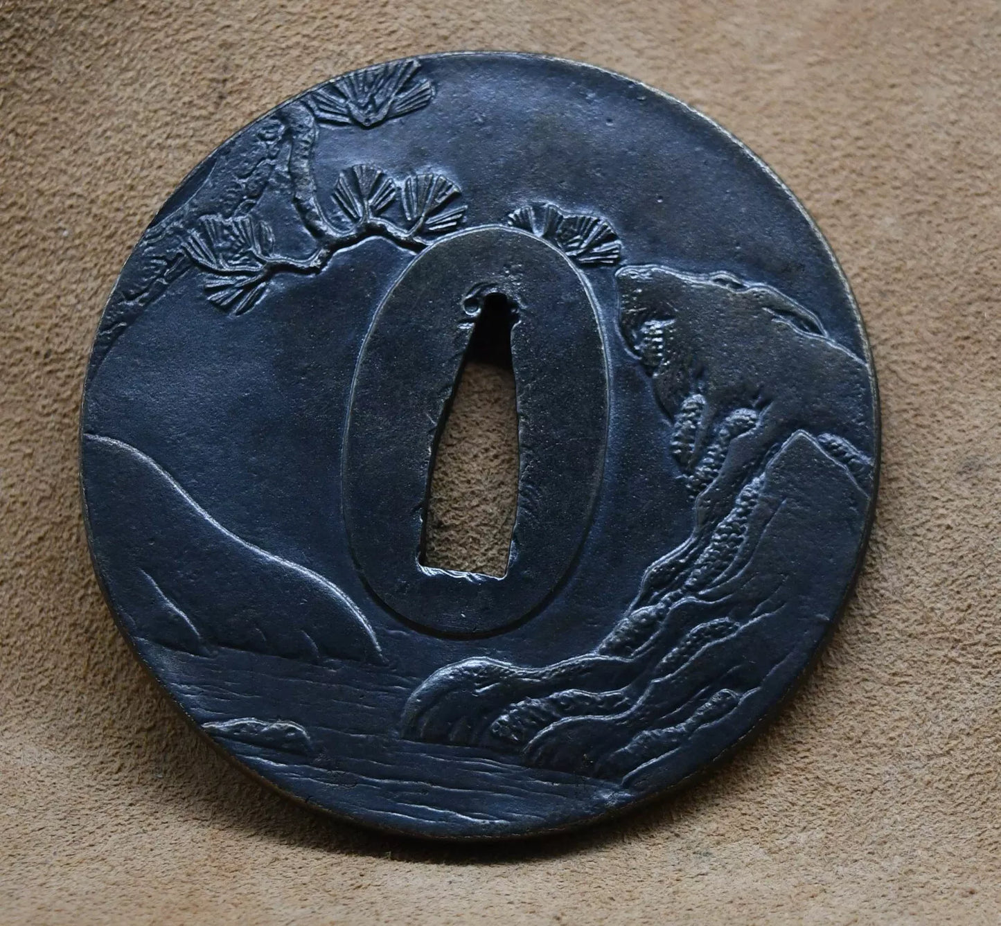 High Quality tsuba (lion) for japanese sword Katana wakizashi(not for tanto)